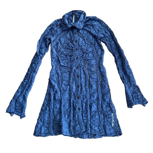 Free People Shayla Lace Mini Dress Denim Blue *Small seam Rip Size Medium - Picture 3 of 12